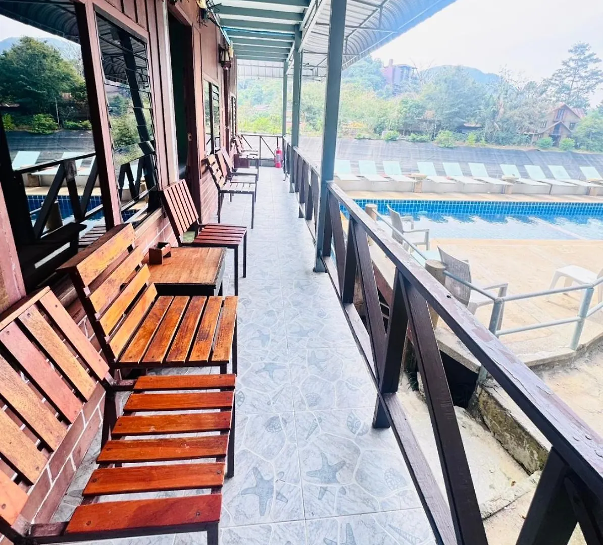 Hotel Phi Phi Treetop